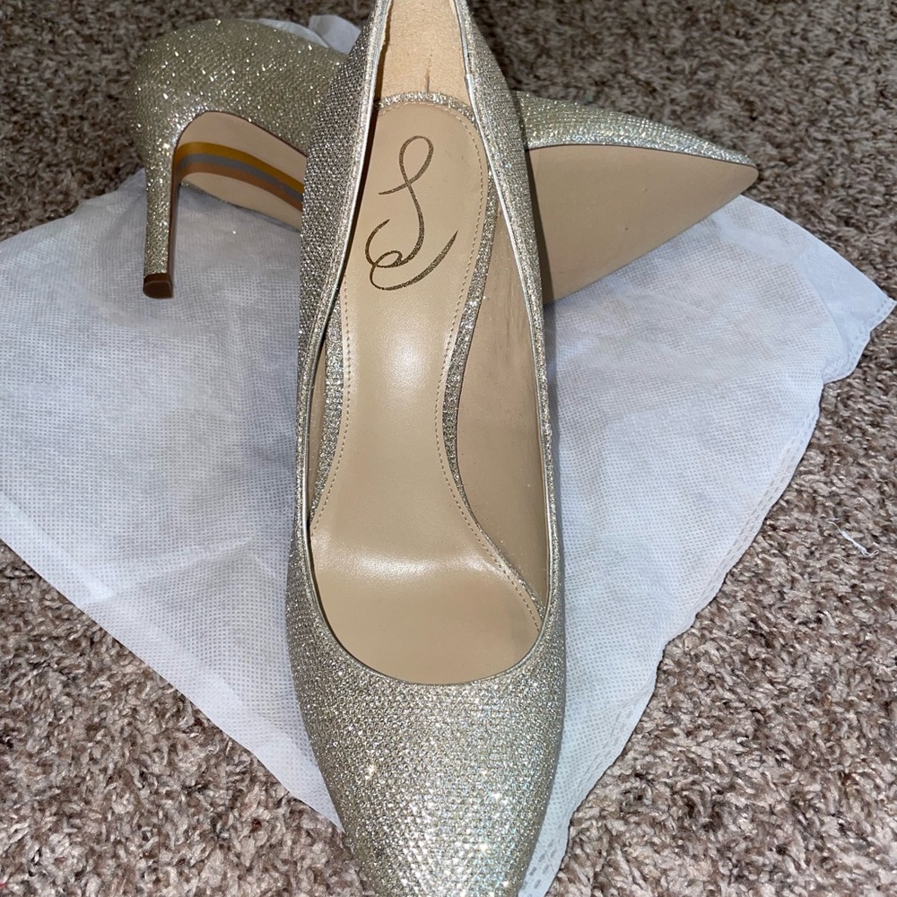 Sam Edelman Gold Glitter Pointed Pumps